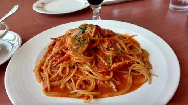 カフェレストラン ポン・ヌフ