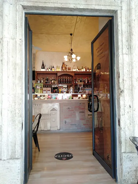 TAMA caffè CAFFETTERIA