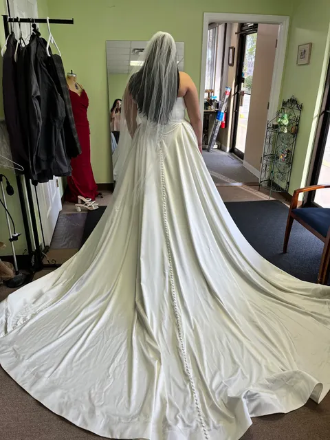 Gladys Tailoring & Alterations