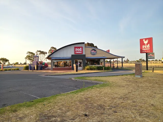 Red Rooster Deer Park