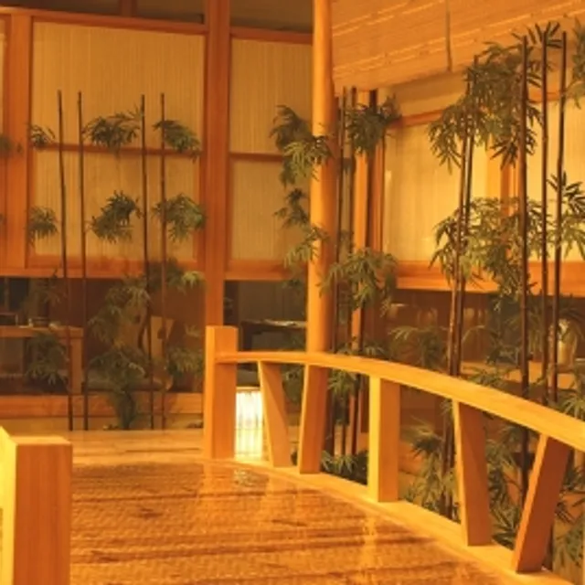 札幌弥助 海浜幕張店