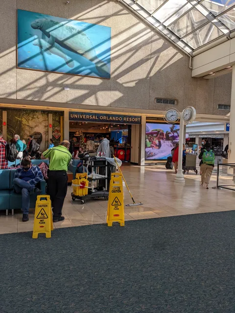 Universal Orlando Resort Store