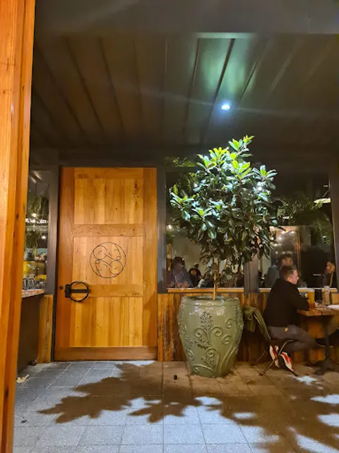 Two Blind Mice Curtin