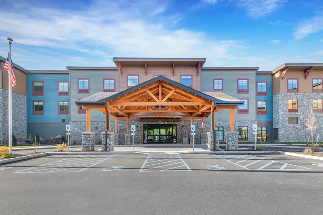 Cambria Hotel Lake Placid - Lakeside Resort