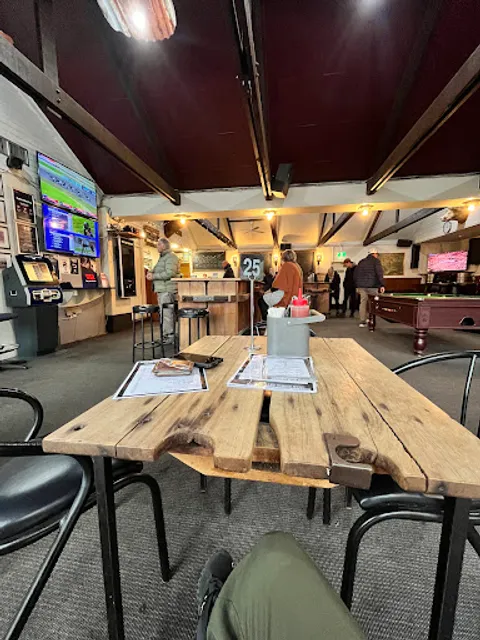 The Coach & Horses Inn