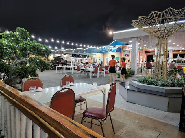 Nhà hàng Gió Biển