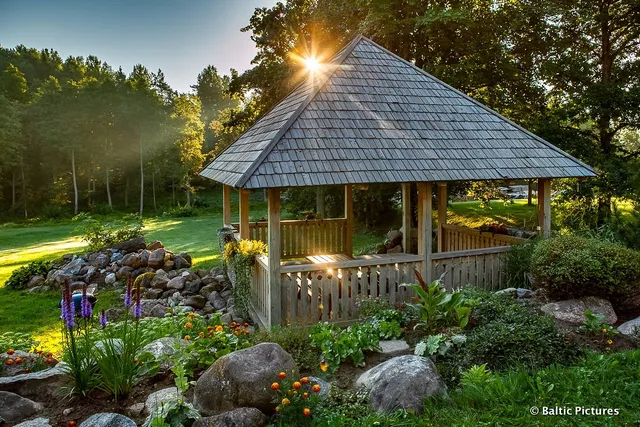 Lantus , SIA, Lauku maja