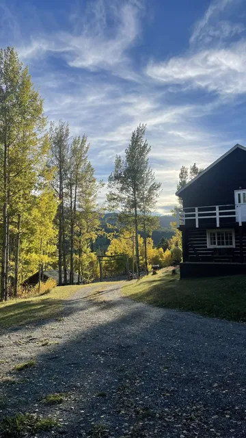 Circle H Mountain Lodge