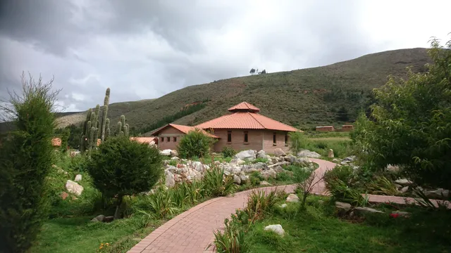 COMPLEJO TURISTICO TORO WARKHU