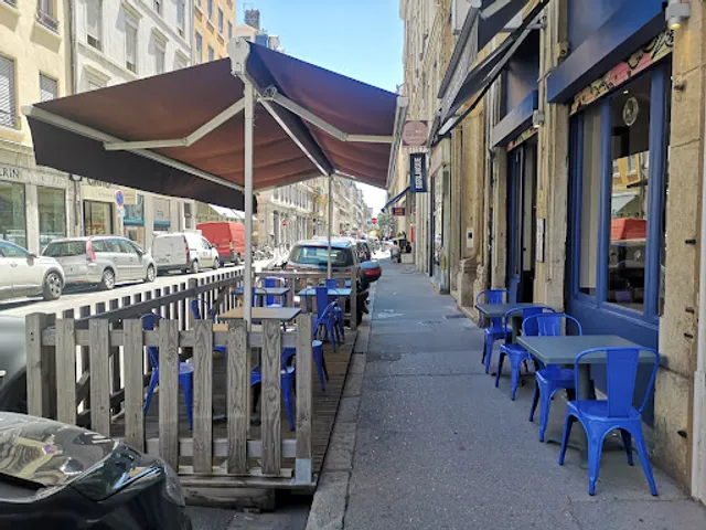 Sauf Imprevu Restaurant