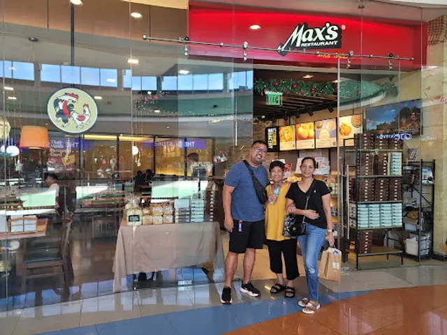 Max's Restaurant SM City Dasmarinas