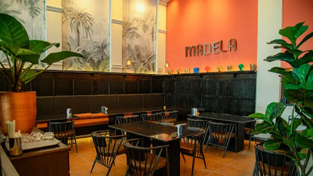 MADELA มาเดอะล่า