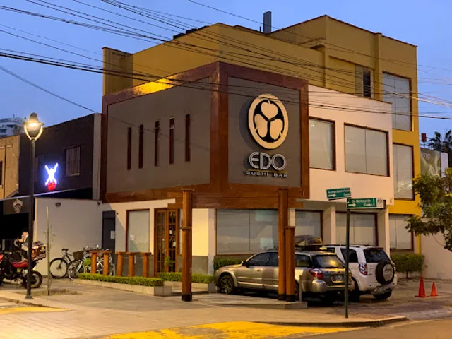 Edo Sushi Bar - Sede Basadre