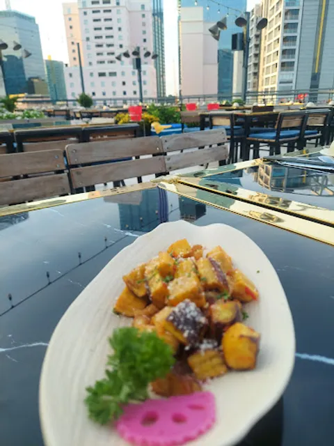 Saigon Grill Thi Sách