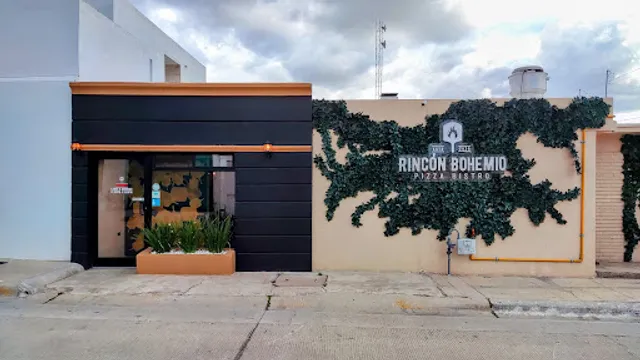 Rincón Bohemio Italian bistro
