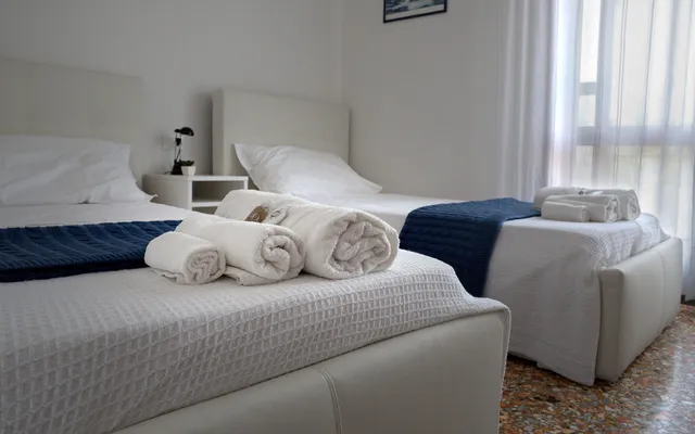 I like venice apartment