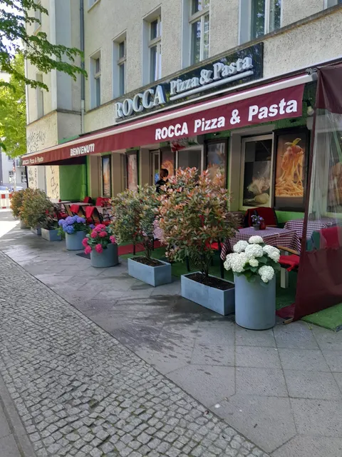 Trattoria Rocca pizza