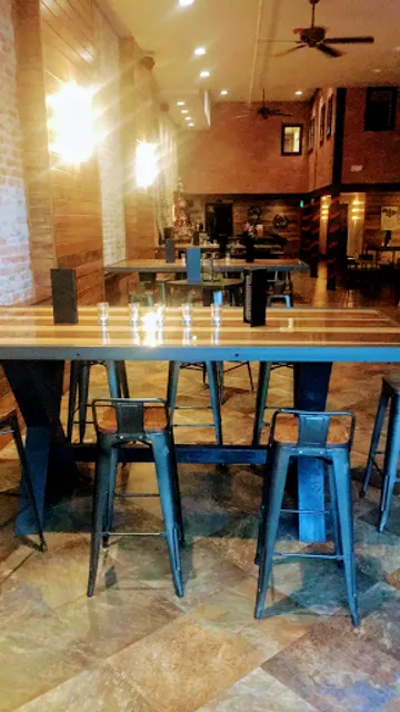 Layla's Bar + Kitchen