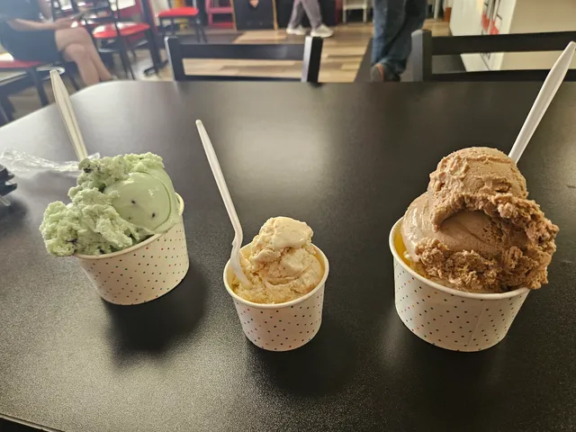 Scoops Homemade Ice Cream