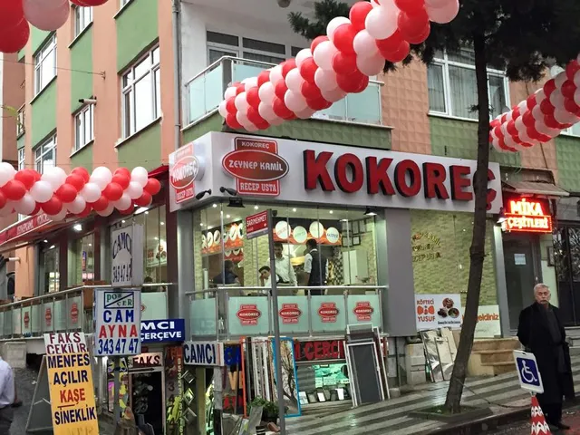 Zeynep Kamil Kokoreç Recep Usta