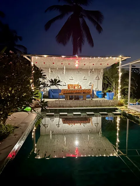 Aloha Farms by the lake