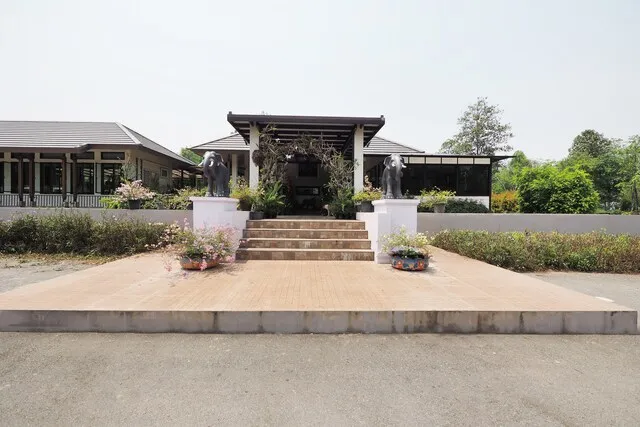 Baan Ping Kan Wellness Resort