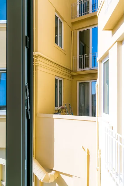 Liiiving in Porto | Light Spacious Apartment