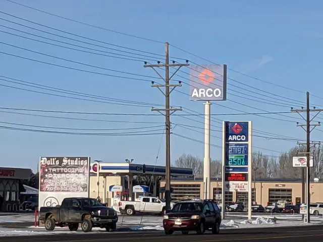 Red Carpet - Convenience Store