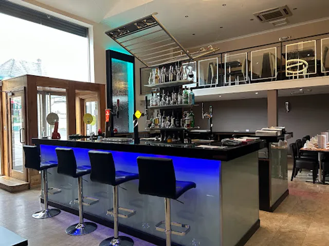 Aroma Asian Restaurant