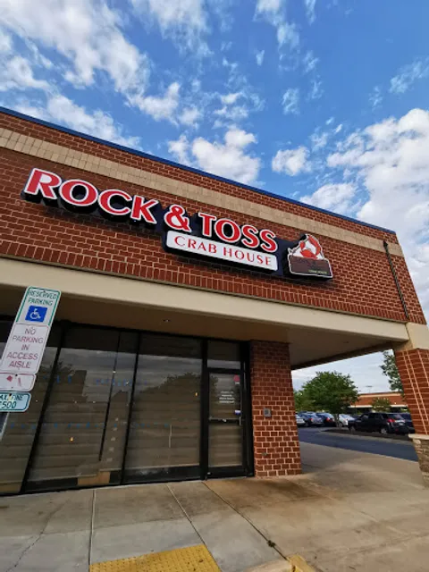 Rock & Toss Crab House - Waldorf