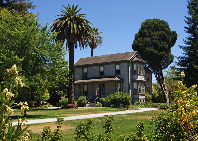 Galindo Home Museum & Gardens