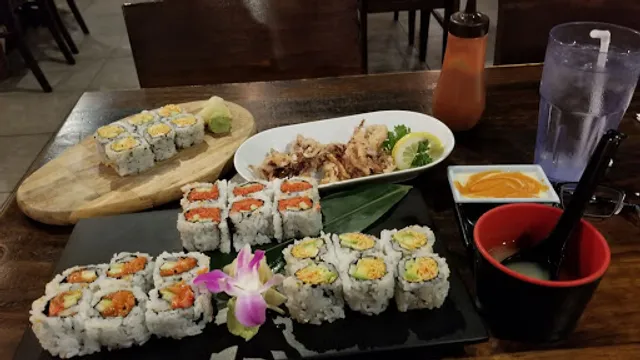 Tomo Izakaya Japanese Sushi and Grill