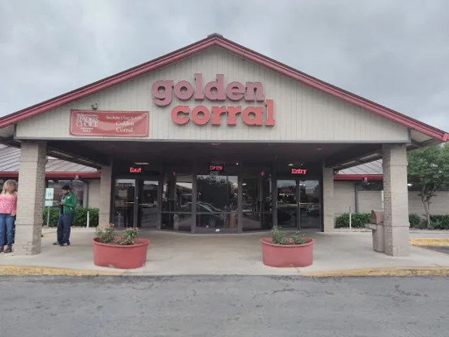 Golden Corral Buffet & Grill