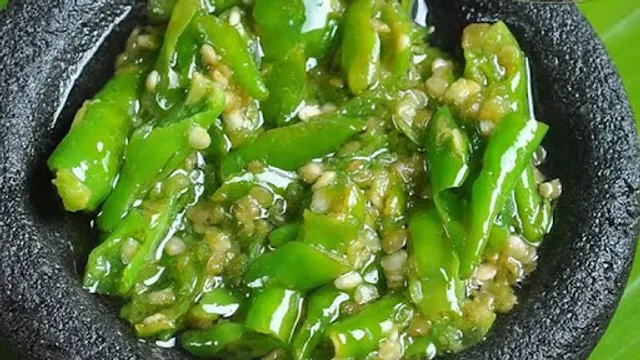 AYAM KJI (kremes jagoan indonesia)