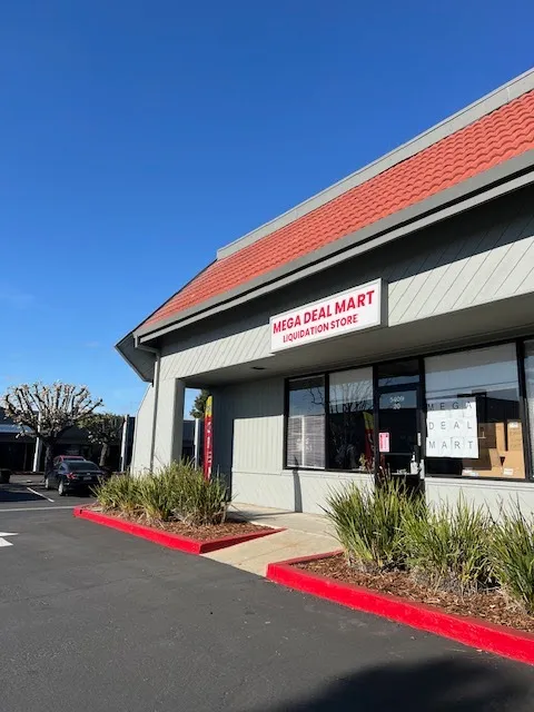 Mega Deal Mart