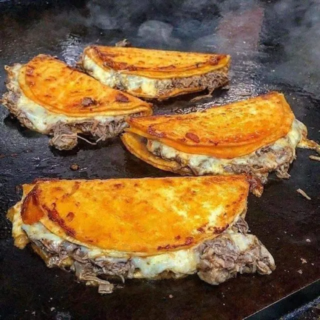 Tacos De Barbacoa Beto El Taco