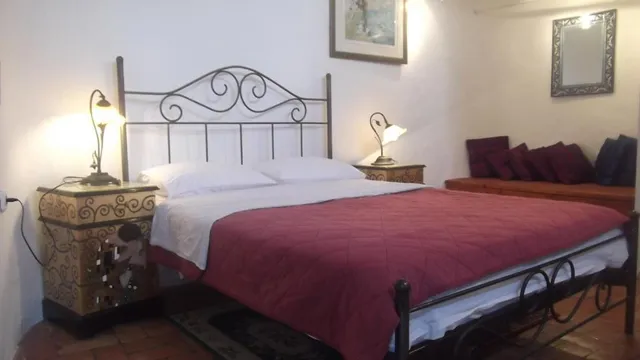 אברהמי נוף האגם - Avrahami Lake View