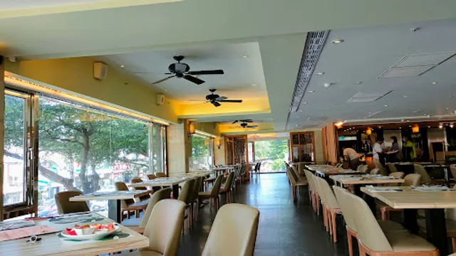 藍天麗池飯店-綠波廊蔬食餐廳