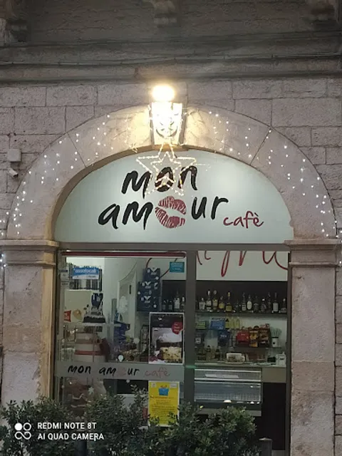 Mon Amour Cafe