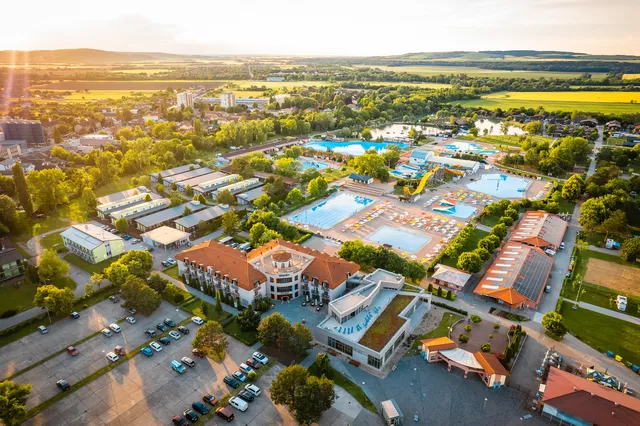 Vadas Thermal Resort Štúrovo