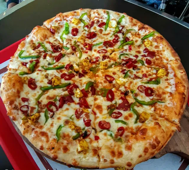 Hungry Point - Patiala Budha Dal Complex