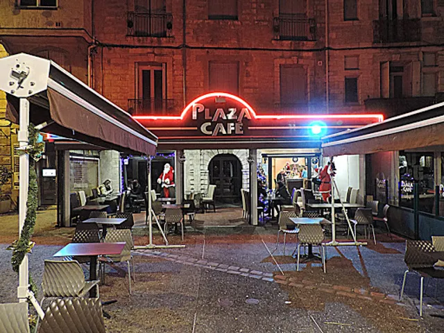 Plaza Café