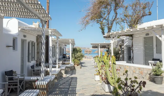 Agia Anna on the beach, Paraga Studios