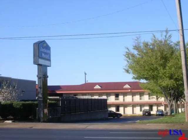 Jackson Motel- Murfreesboro, TN