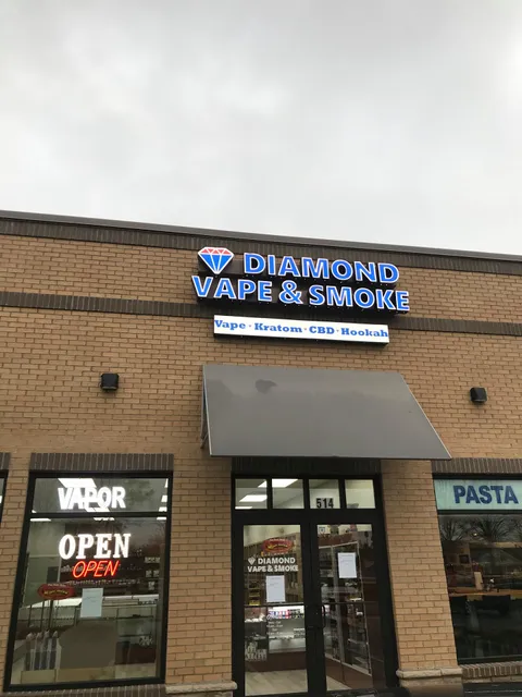 Diamond Vape and Smoke