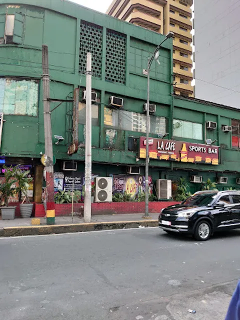 Midnight Haven (L.A. Cafe)