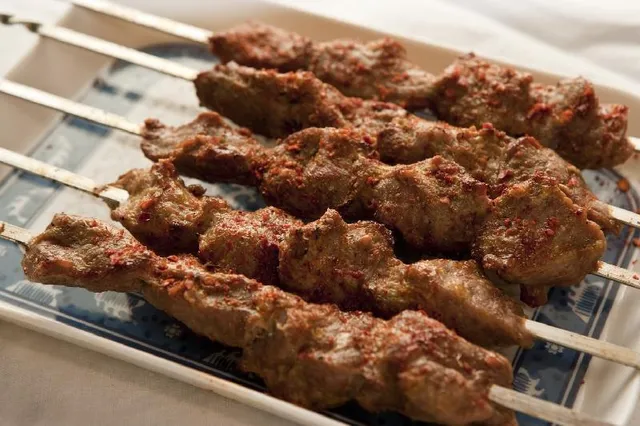 Dolan Uyghur Restaurant Lan zhou handpulled noodle soup