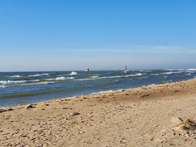 Grand Haven City Beach