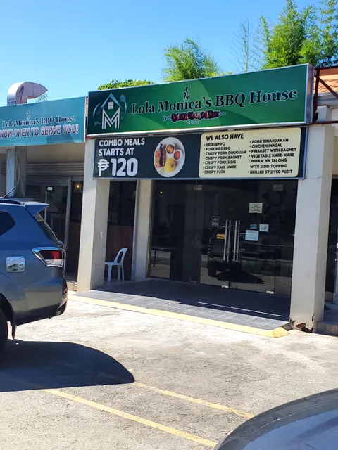 Lola Monica's BBQ House