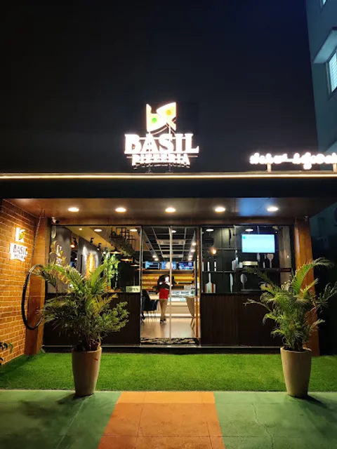 Basil Pizzeria